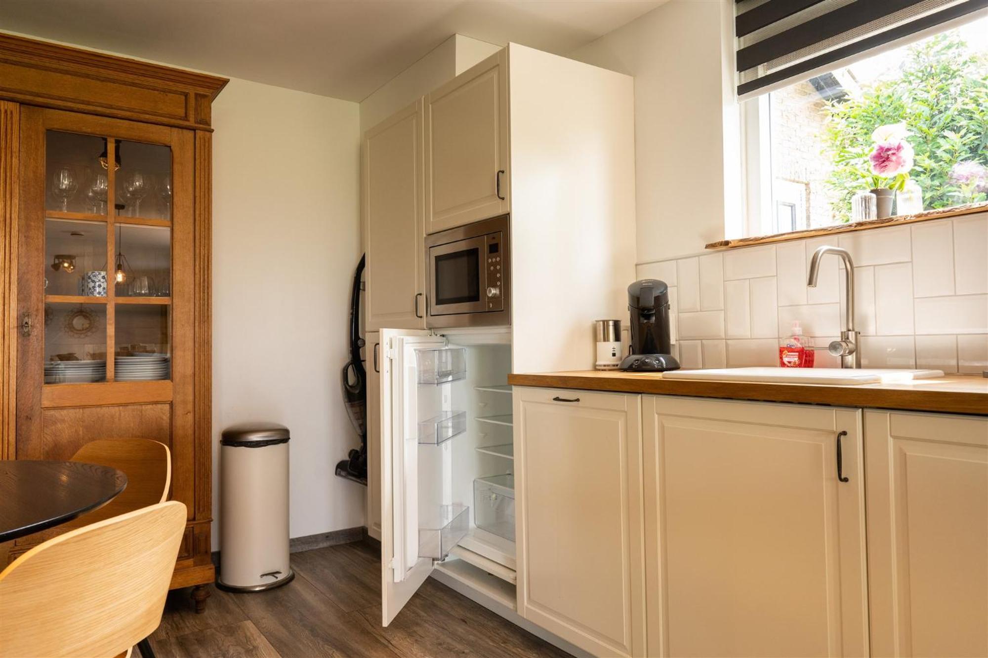 'S-Gravendeel Vakantiewoning Le Garaazje מראה חיצוני תמונה