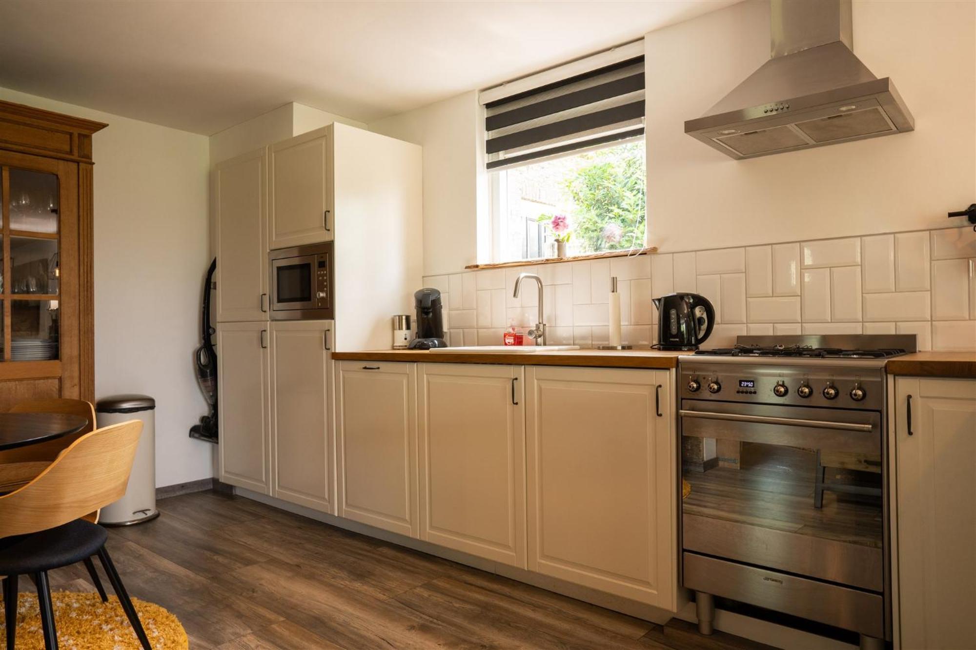 'S-Gravendeel Vakantiewoning Le Garaazje מראה חיצוני תמונה