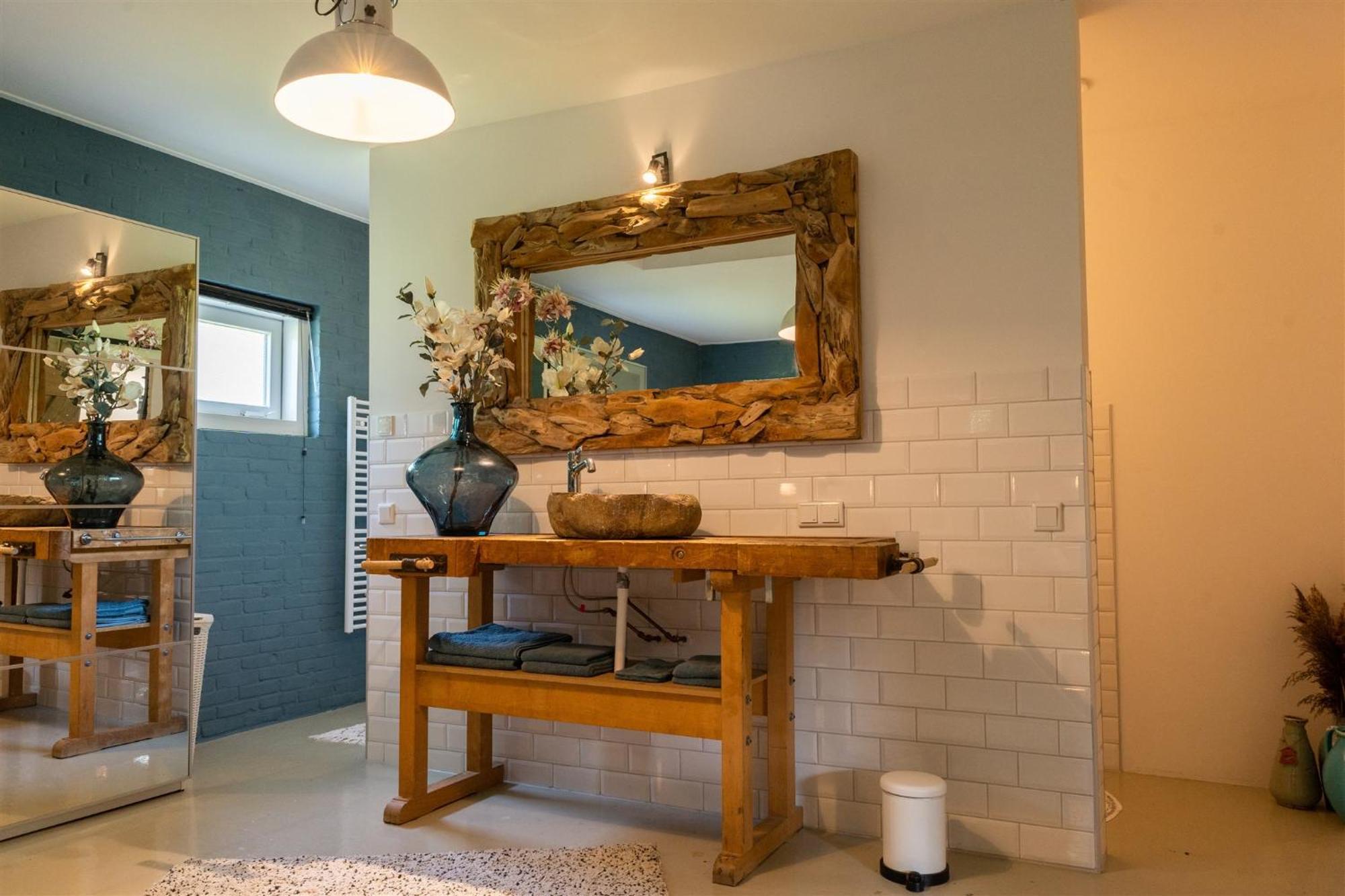 'S-Gravendeel Vakantiewoning Le Garaazje מראה חיצוני תמונה