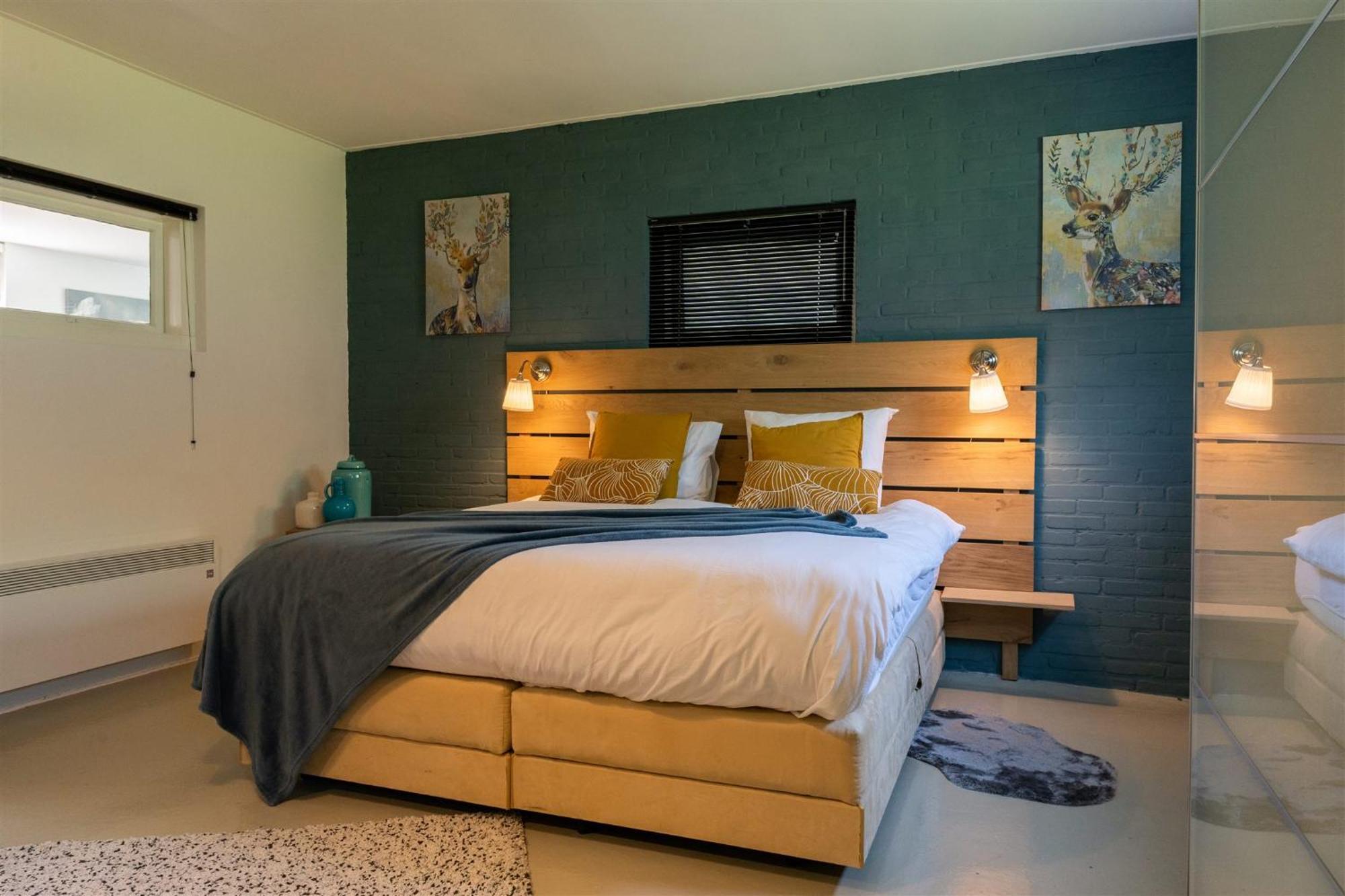 'S-Gravendeel Vakantiewoning Le Garaazje מראה חיצוני תמונה